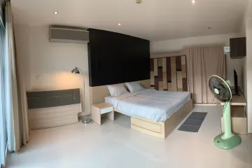 1 Bedroom Condo for sale in Patong, Phuket