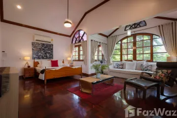 4 Bedroom House for sale in Huai Khwang, Bangkok