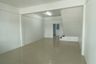 2 Bedroom Townhouse for sale in Thap Yao, Bangkok
