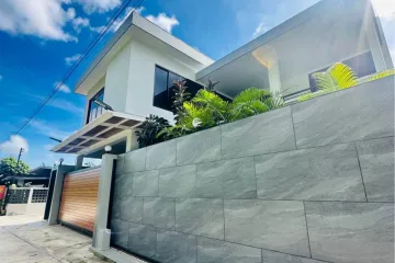 4 Bedroom Villa for rent in Si Sunthon, Phuket