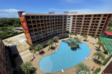 1 Bedroom Condo for sale in Mai Khao, Phuket