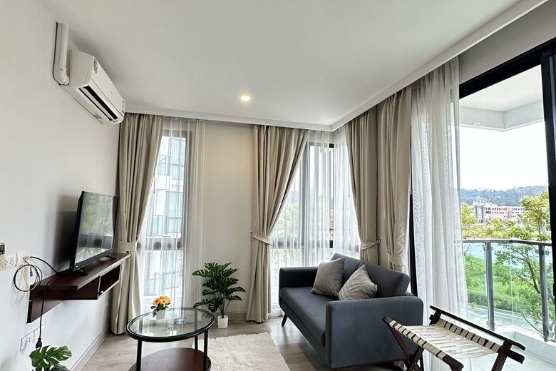 1 Bedroom Condo For Rent