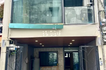 2 Bedroom Townhouse for rent in Chang Phueak, Chiang Mai