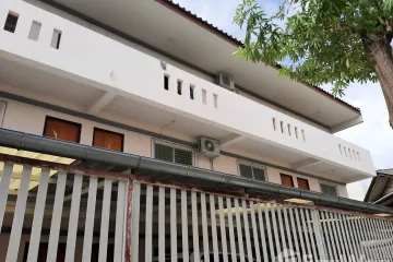 24 Bedroom Hotel / Resort for sale in Bang Mot, Bangkok