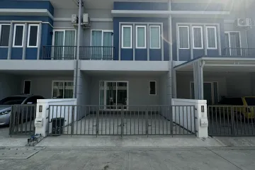 3 Bedroom Townhouse for Sale or Rent in Prachathipat, Pathum Thani