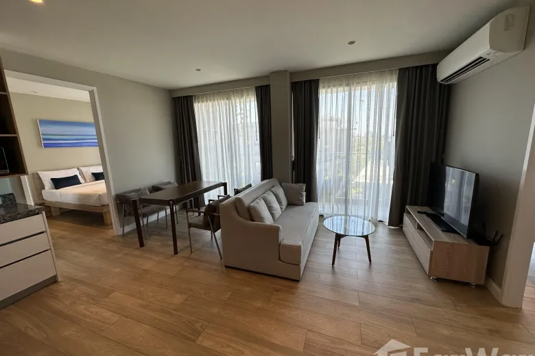 2 Bedroom Condo For Rent