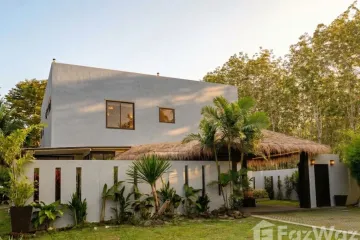 3 Bedroom Villa for Sale or Rent in Pa Khlok, Phuket