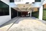 4 Bedroom Office for sale in Huai Khwang, Bangkok