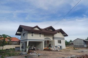 3 Bedroom House for sale in Na Kluea, Chonburi