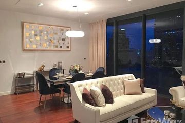 2 Bedroom Condo for sale in Khlong Tan Nuea, Bangkok near BTS Phrom Phong