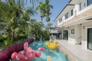 6 Bedroom Villa for Sale or Rent in Nong Kae, Prachuap Khiri Khan