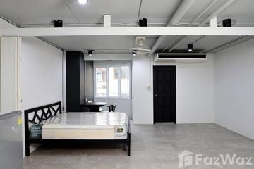 1 Bedroom Condo for sale in 15 Suite, Khlong Toei Nuea, Bangkok near Airport Rail Link Makkasan