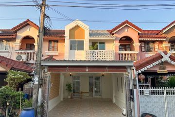 3 Bedroom Townhouse for sale in Khlong Chaokhun Sing, Bangkok