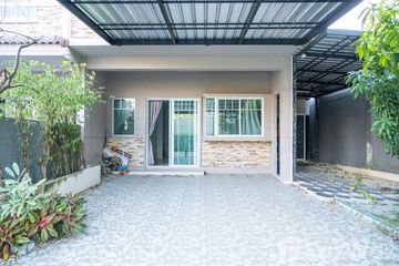 2 Bedroom Townhouse for sale in Min Buri, Bangkok