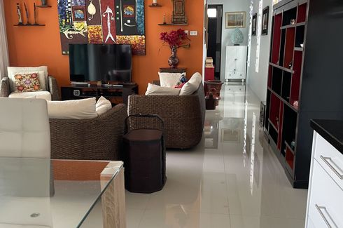 Great located 3 bedroom Pool villa for Sale