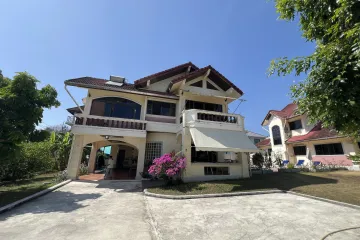 5 Bedroom House for rent in Rawai, Phuket