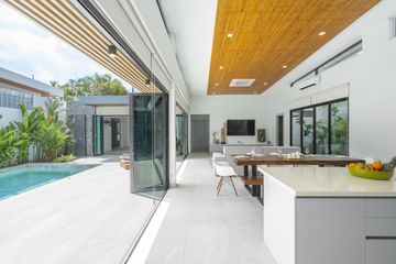 4 Bedroom Villa for sale in Layan Lucky Villas-Phase I, Thep Krasatti, Phuket