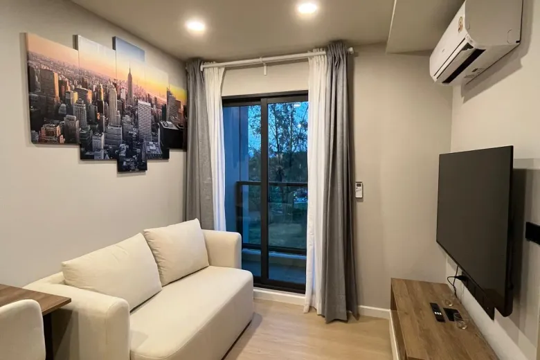 1 Bedroom Condo