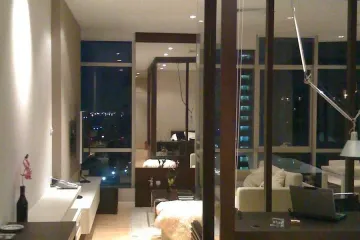 1 Bedroom Condo for sale in Khlong Ton Sai, Bangkok near BTS Saphan Taksin