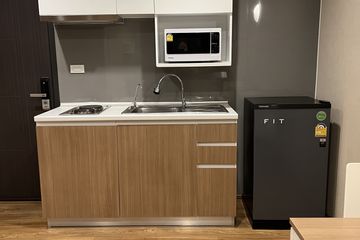 1 Bedroom Condo for sale in Nong Pa Khrang, Chiang Mai