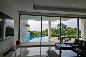 3 Bedroom Condo for sale in Karon, Phuket