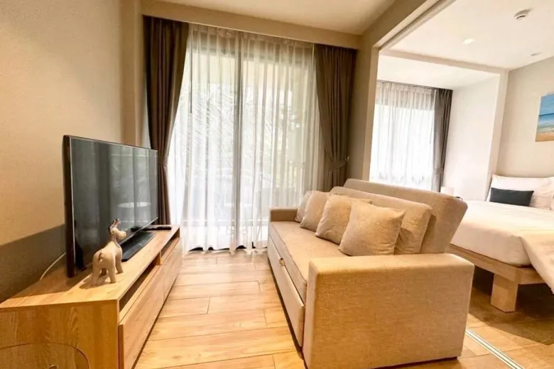 1 Bedroom Condo