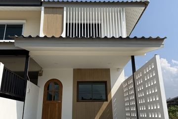 2 Bedroom Townhouse for sale in Rong Fong, Phrae