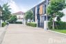 5 Bedroom House for Sale or Rent in The Embrace Chatuchot-Ramintra, Sam Wa Tawan Tok, Bangkok