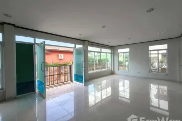 Office for rent in Mak Khaeng, Udon Thani