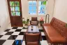 3 Bedroom Hotel / Resort for sale in Pom Prap, Bangkok near MRT Wat Mangkon