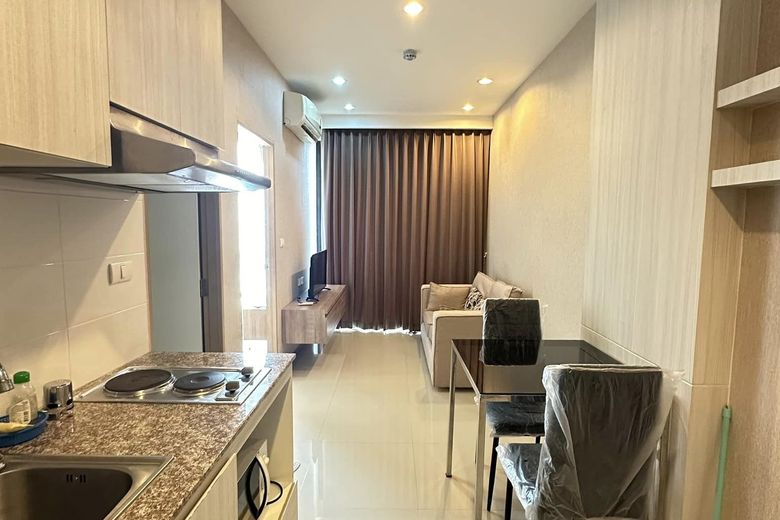 1 Bedroom Condo For Rent