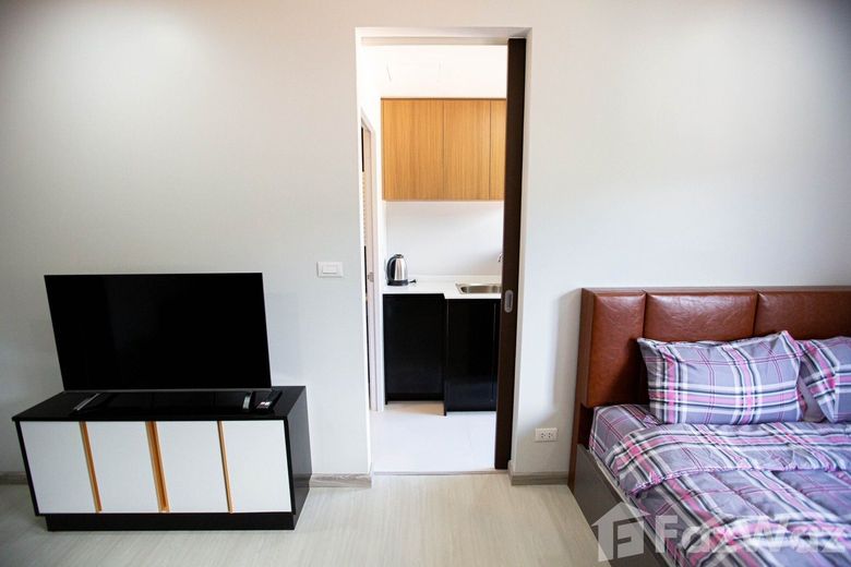 Condo For Rent