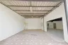 House for sale in Khlong Chaokhun Sing, Bangkok near MRT Lat Phrao 83