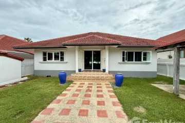 3 Bedroom Villa for sale in Nong Kae, Prachuap Khiri Khan