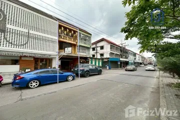 3 Bedroom Townhouse for sale in Khlong Nueng, Pathum Thani