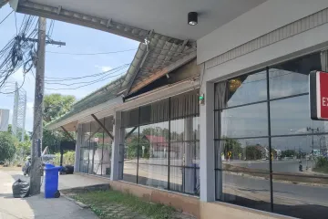 Commercial for rent in Choeng Thale, Phuket
