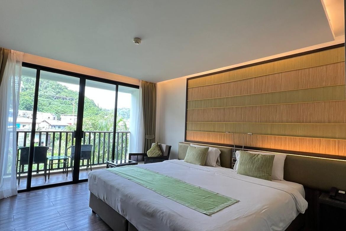 1 Bedroom Condo for rent at The Beach Condotel