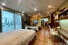 1 Bedroom Condo for sale in Sathorn House, Silom, Bangkok near BTS Surasak