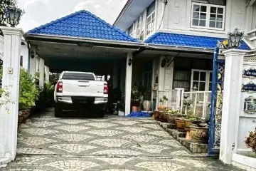 6 Bedroom House for sale in Bang Kaeo, Samut Prakan