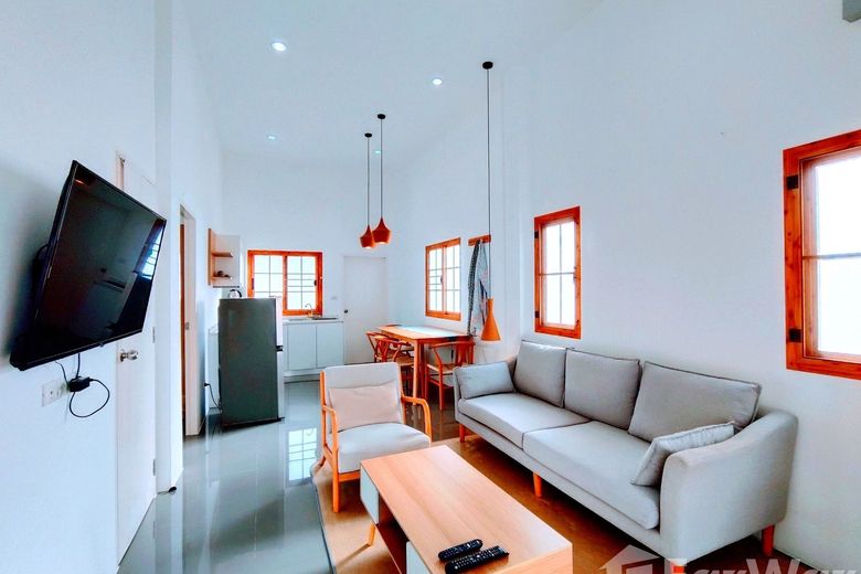 2 Bedroom Townhouse For Rent