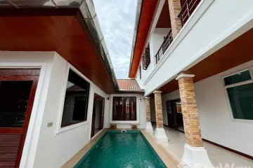 4 Bedroom Villa for Sale or Rent in Chalong, Phuket