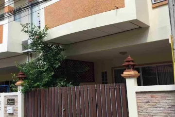 3 Bedroom Townhouse for sale in Nong Prue, Chonburi