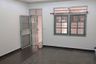2 Bedroom Townhouse for sale in Tha Raeng, Bangkok