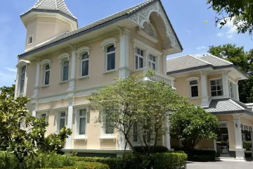 3 Bedroom House for sale in The Royal Residence, Chorakhe Bua, Bangkok