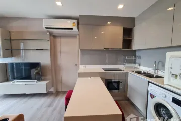 2 Bedroom Condo for rent in Bang Kraso, Nonthaburi near MRT Phra Nang Klao Bridge