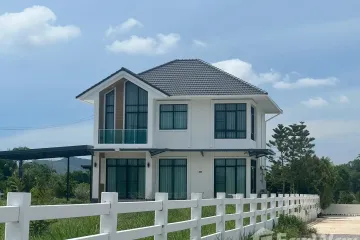 3 Bedroom House for sale in Pran Buri, Prachuap Khiri Khan