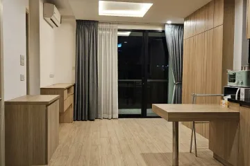 Condo for sale in The Chezz Metro Life Condo, Nong Prue, Chonburi