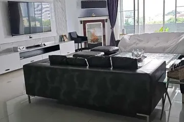 3 Bedroom Condo for Sale or Rent in Khlong Tan Nuea, Bangkok