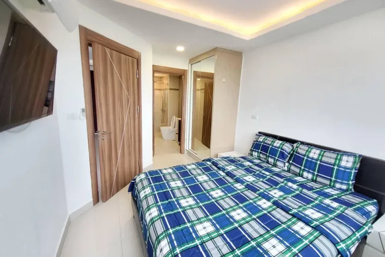 1 Bedroom Condo