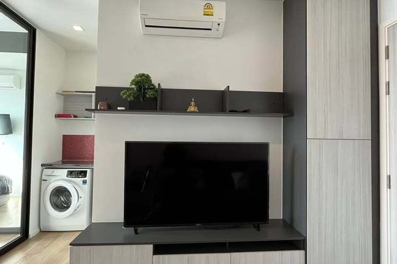 1 Bedroom Condo